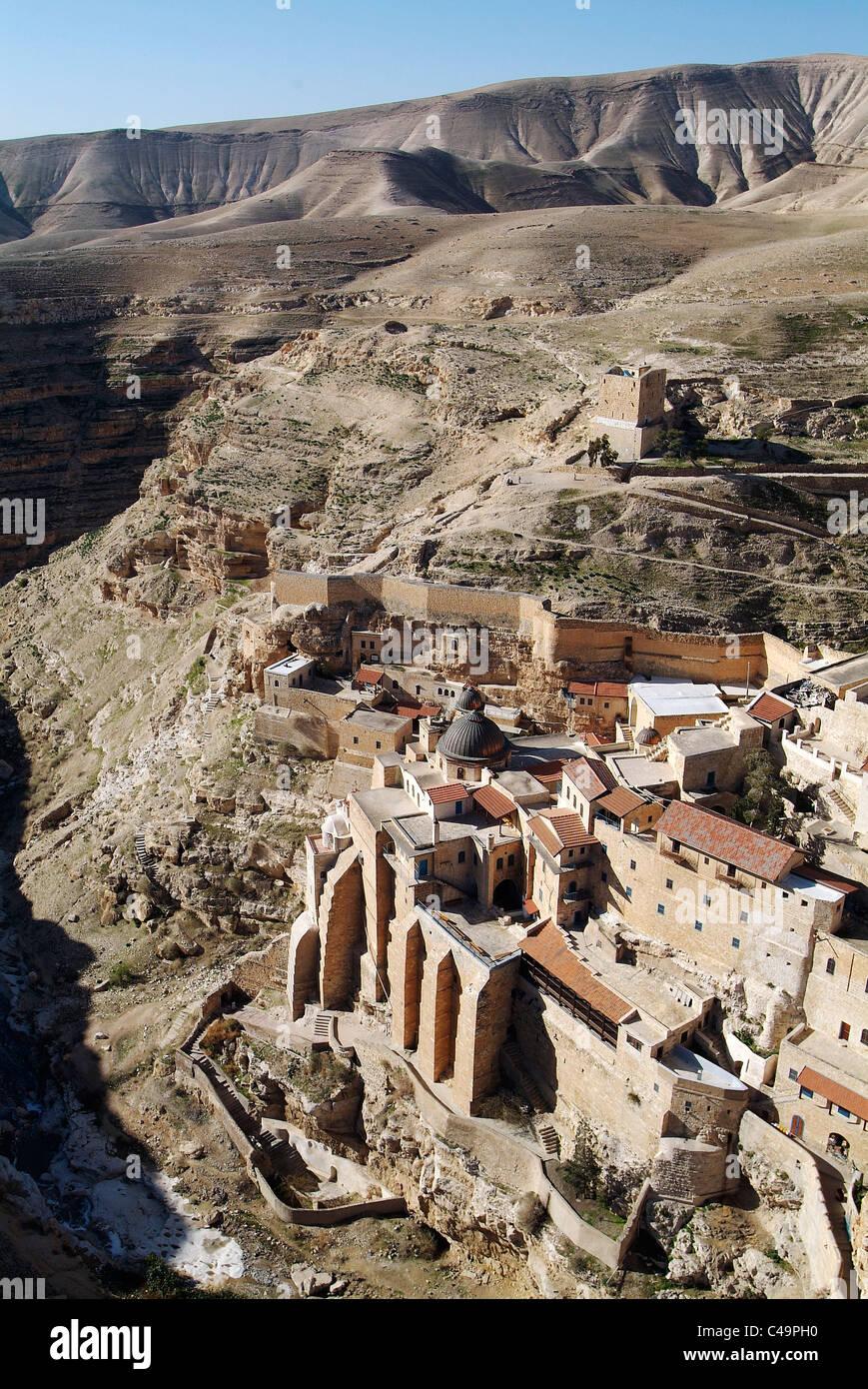 Fotografia aerea <b>del monastero di</b> San Saba <b>nel deserto</b> della ...